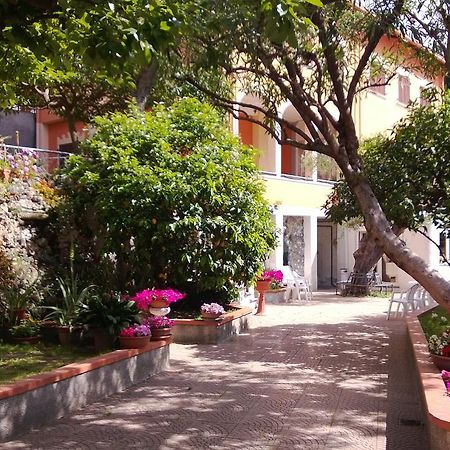 فينالي ليغوري Orchidea Residence Hotel المظهر الخارجي الصورة