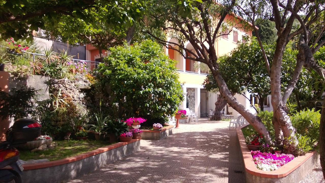 فينالي ليغوري Orchidea Residence Hotel المظهر الخارجي الصورة